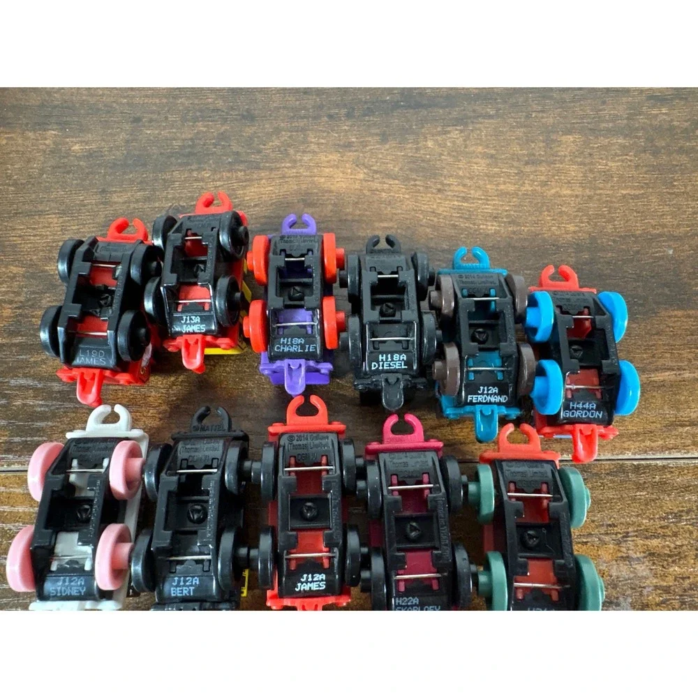 Thomas & Friends Minis Lot of 17 Miniature Trains Thomas Percy James Gordon